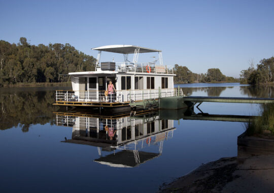 Ever Thought About Renting A Houseboat?